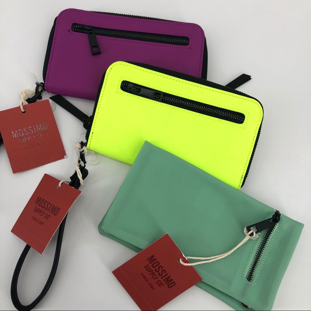 🎁FREE GIFT! Mossimo Neon Green Pop Wallet - NWT